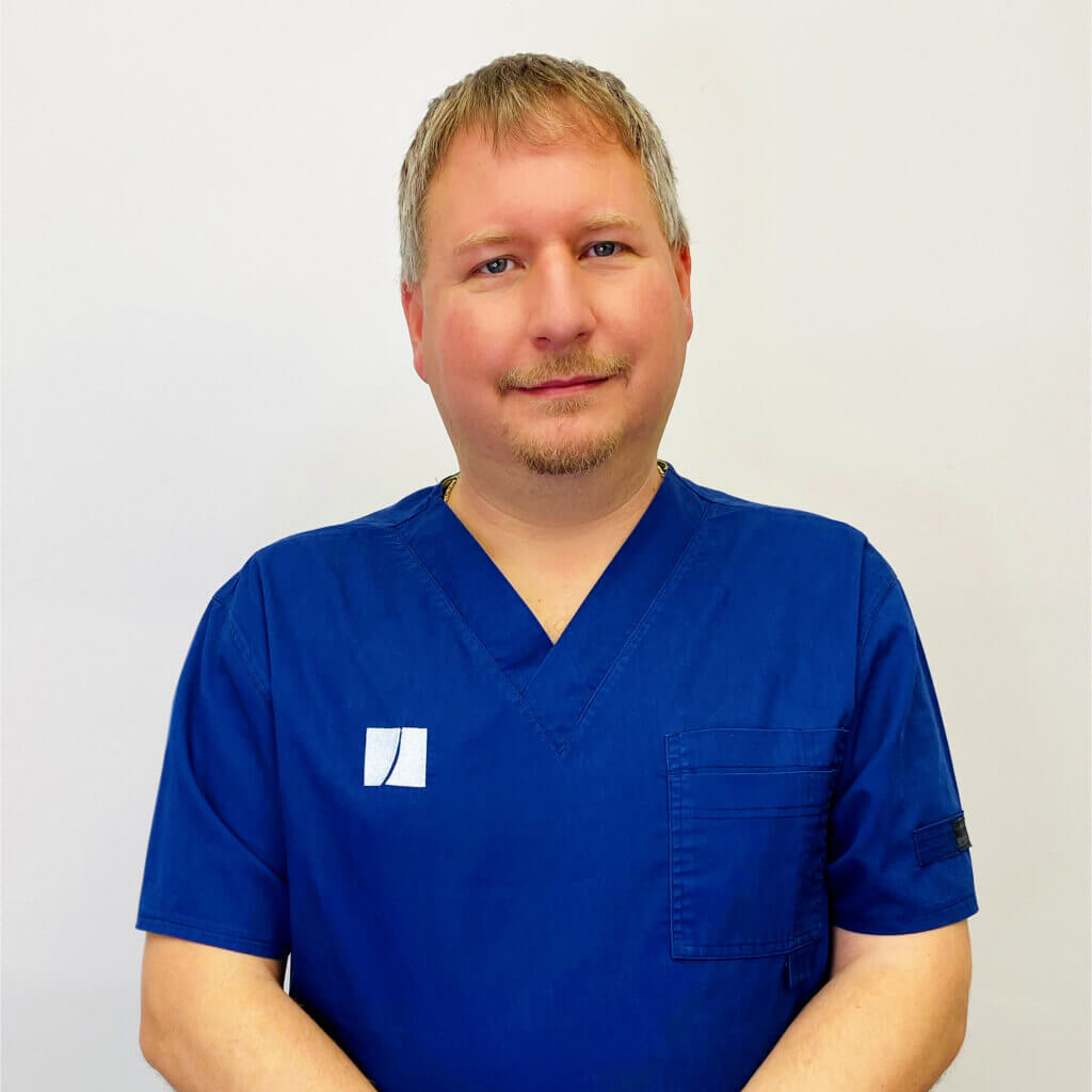 PROHAARKLINIK für Haartransplantation - Haartransplantationsspezialist, Chefarzt: Dr. András Lendvai